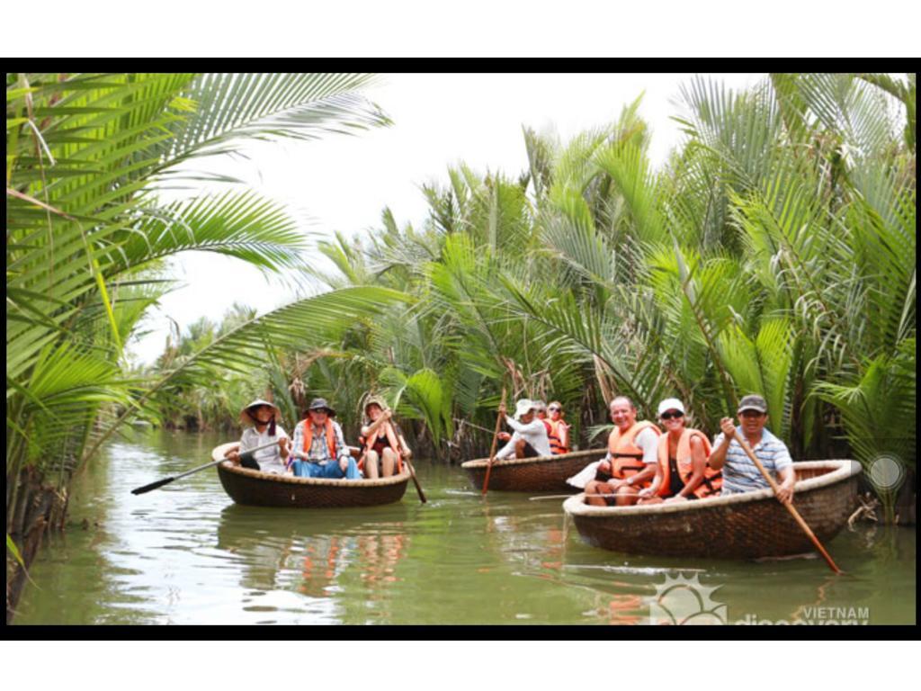 Center Homestay ฮอยอัน ภายนอก รูปภาพ
